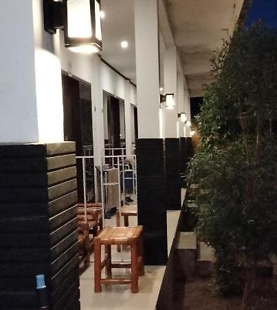 Akalanka Homestay Gili Trawangan Exterior foto